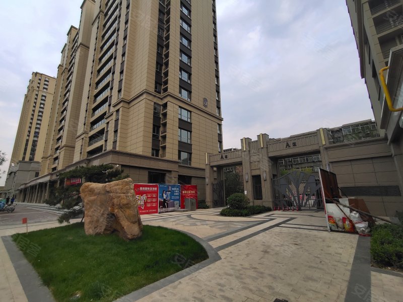 中正锦城