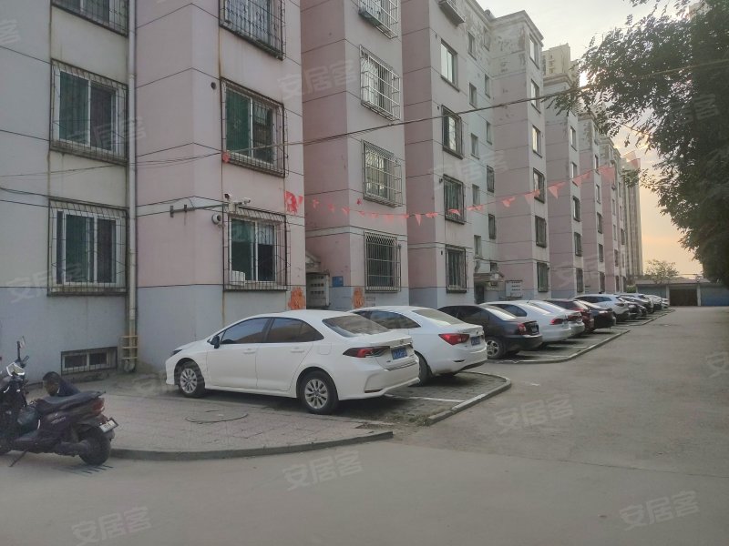 西华苑住宅小区