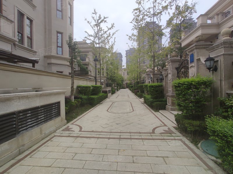 鹭湖宫11区(别墅)