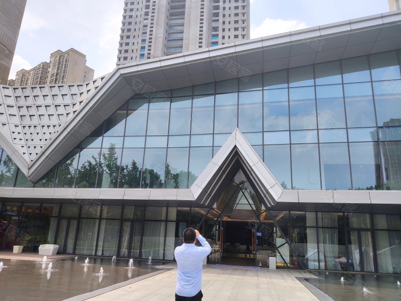 达美寰宇中心,环湖路,近连湖八路-长沙达美寰宇中心房
