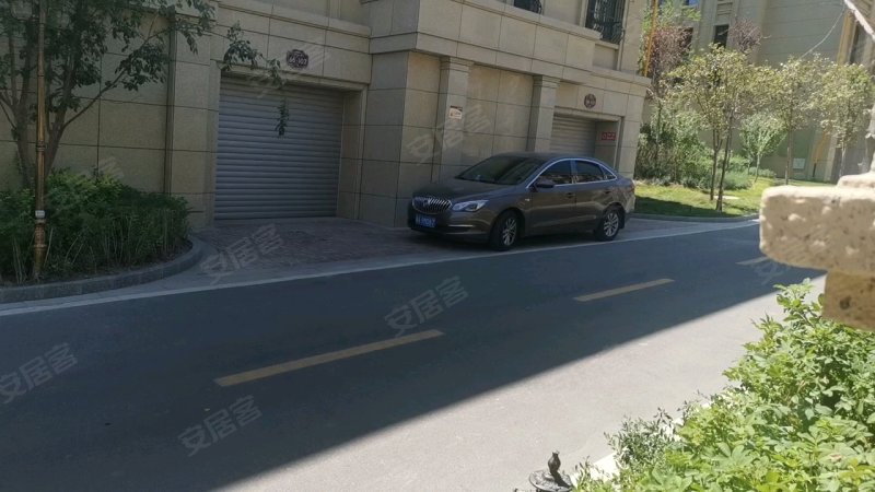 中豪澜山墅,西山路276号-乌鲁木齐中豪澜山墅二手房