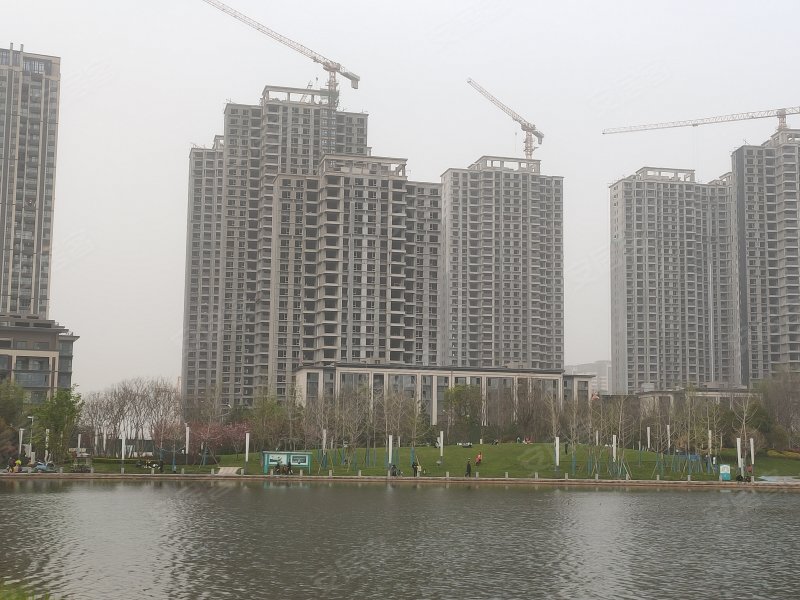 中海湖滨世家