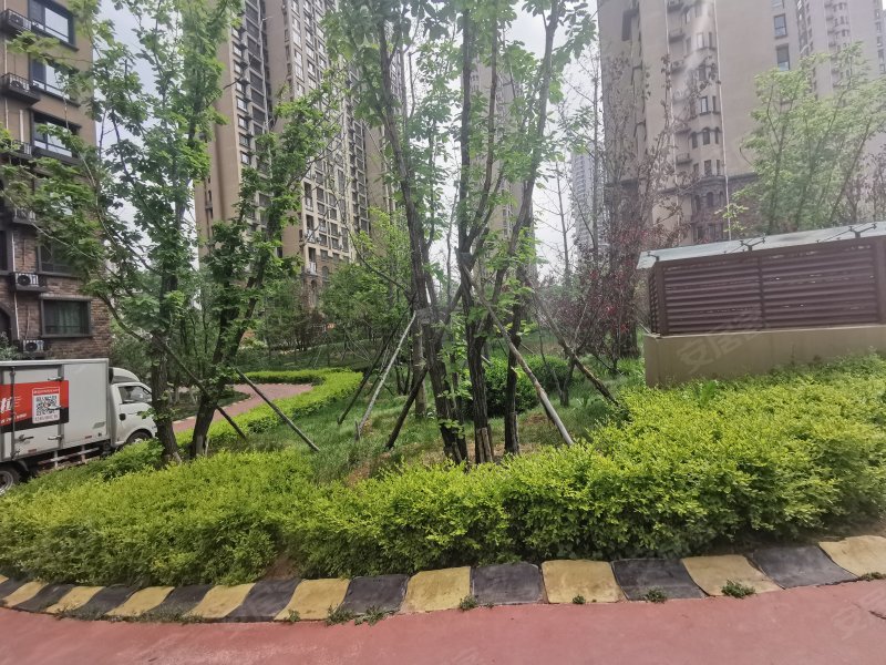 香邑溪谷(南区),庐山路-秦皇岛香邑溪谷(南区)二手房