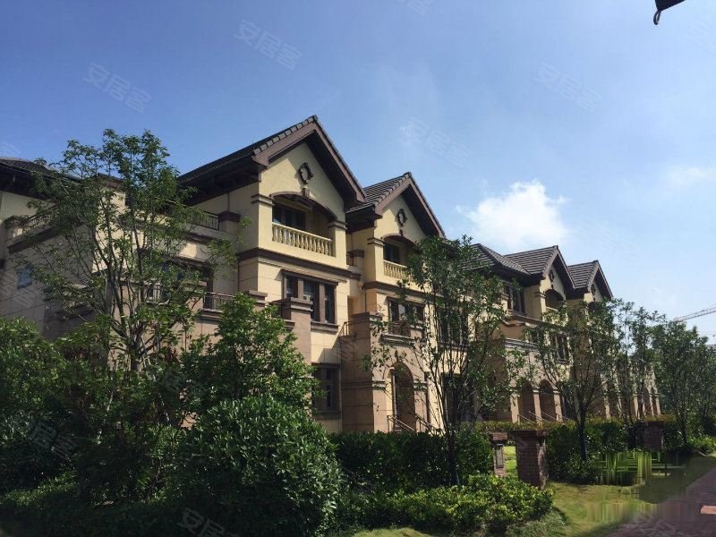维维龙湖湾(别墅)
