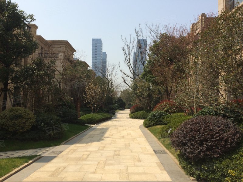 路劲天御(别墅),中南西路369号-无锡路劲天御(别墅)二手房,租房,房价