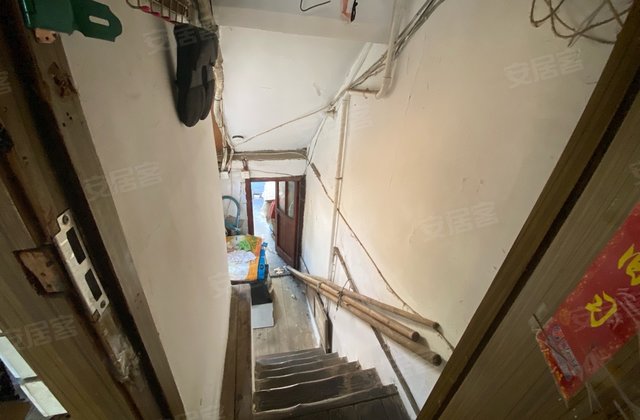 上海房产网>上海小区>虹口小区>鲁迅公园小区>余庆坊>