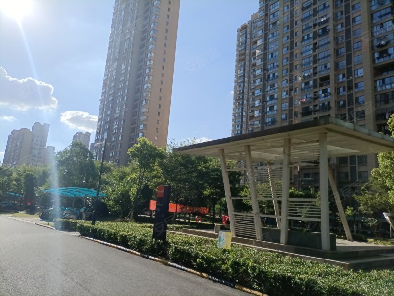 深业华府春天里