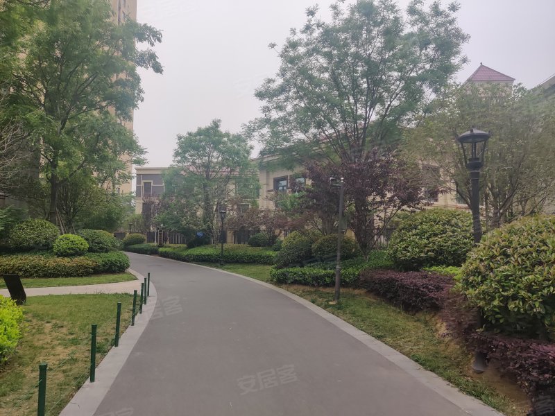 绿都澜湾樟园