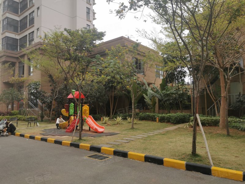南宁宝能城市广场