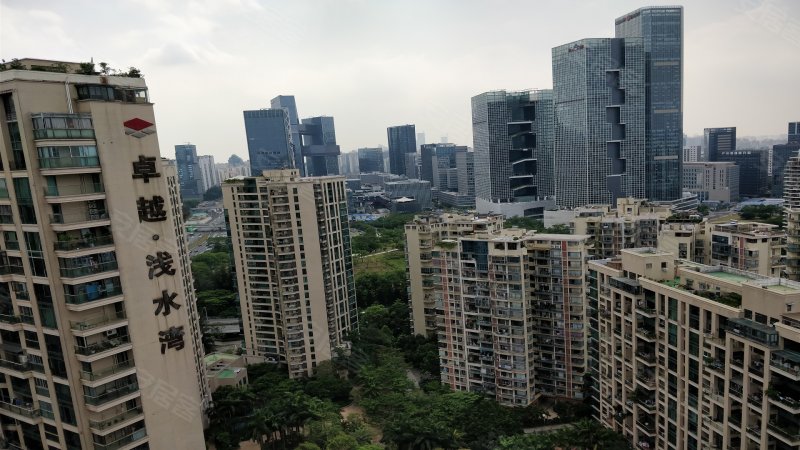 卓越浅水湾