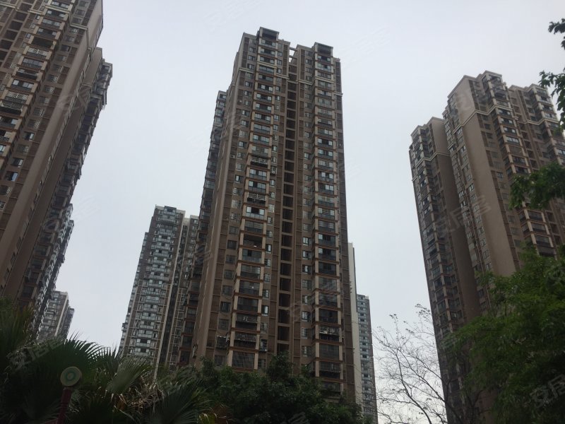 锦城逸景b区,锦丰三路28号-成都锦城逸景b区二手房