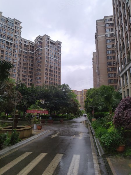 风云琥珀名城