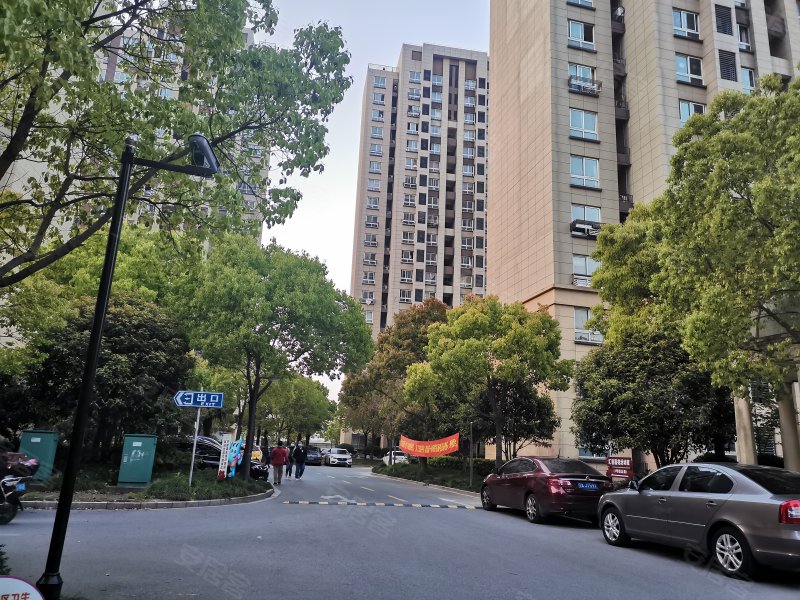 鹤沙航城汇诚佳苑