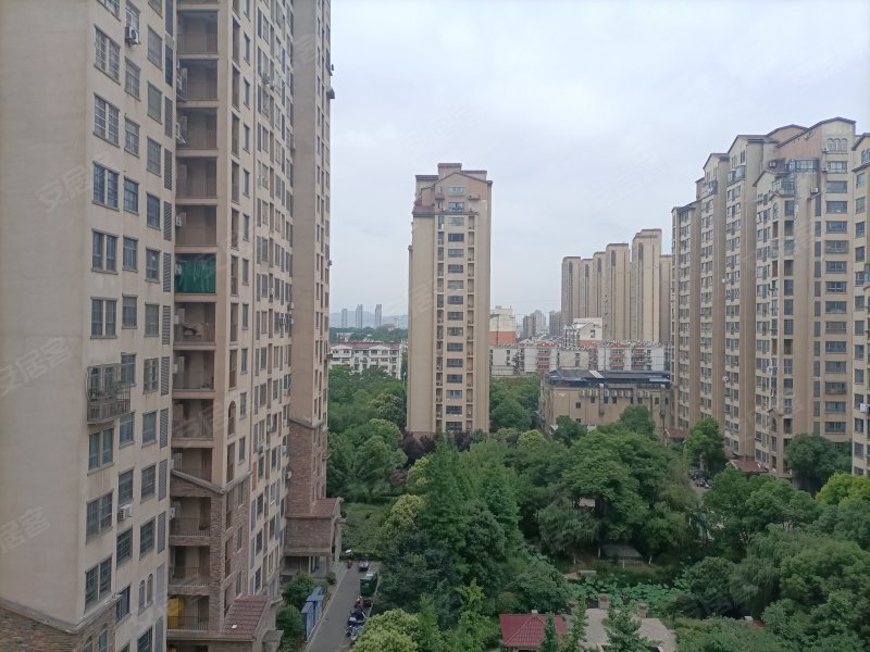 南山郦都c区