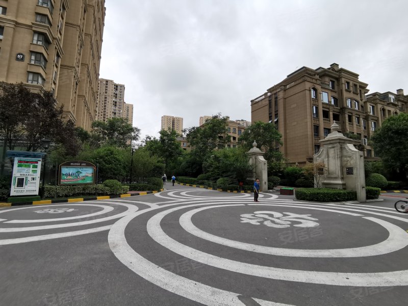 绿地香树花城