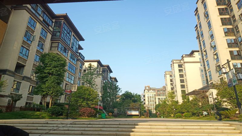 山水华府玫瑰园(公寓住宅),轴承二路-襄阳山水华府园