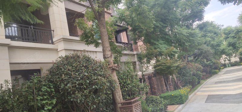 海东俊园(1期),海东路,近云秀路-昆明海东俊园(1期)房