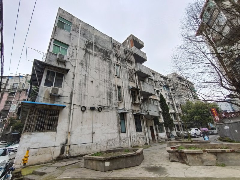 临湖住宅小区