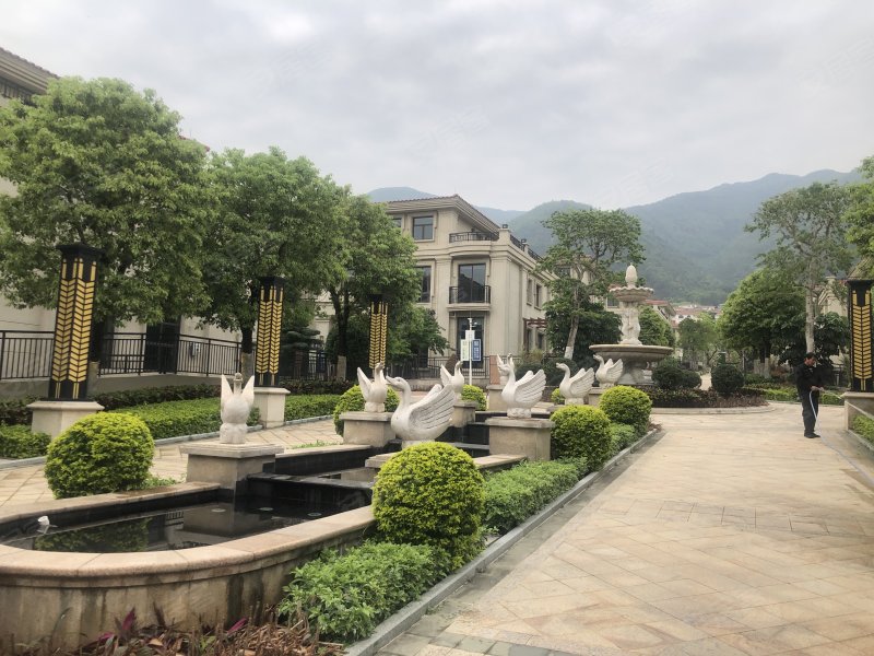 星湖御园(别墅),七星街-肇庆星湖御园(别墅)二手房