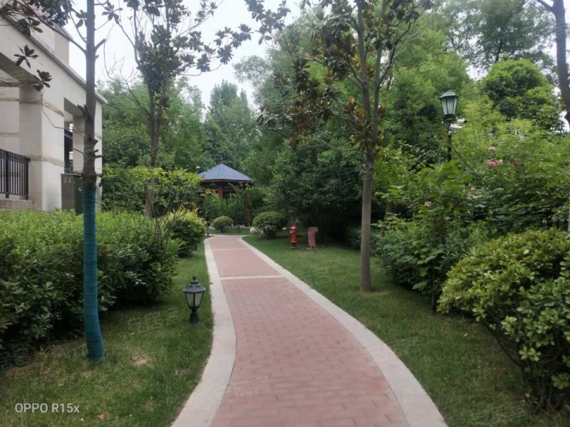 丽彩溪岸庄园(别墅)