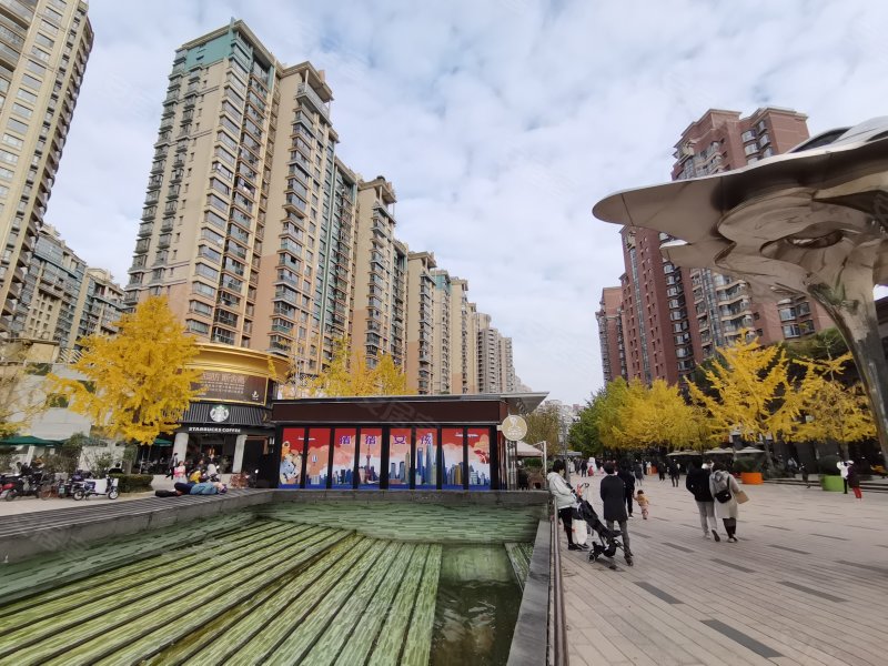 御翠豪庭,黄金城道688弄1-18号-上海御翠豪庭二手房,租房,房价-上海