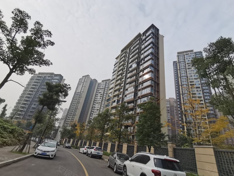三利麓山城春风里,万东北二路50号-成都三利麓山城里