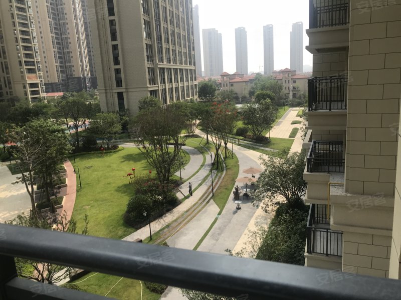 龙湖紫晋城