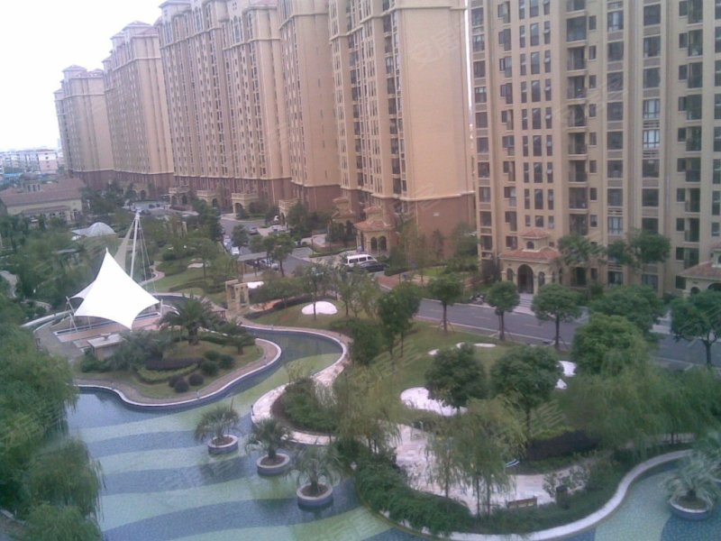 环球翡翠湾花园(别墅)