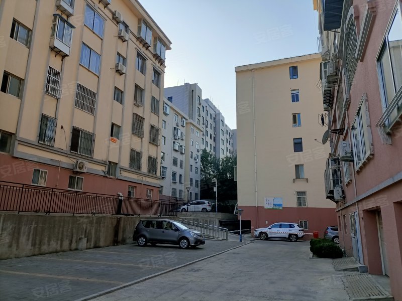 沧口路小区