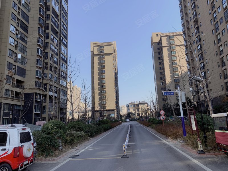 华府翡翠庄园
