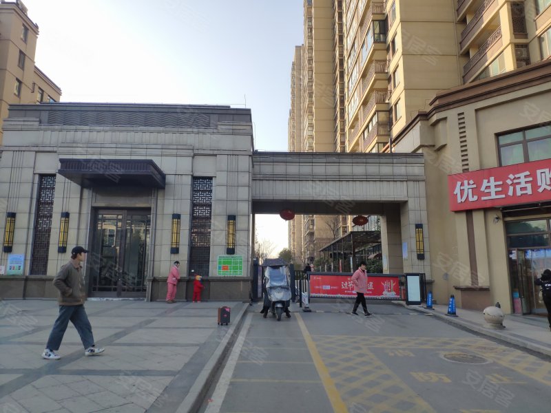 皖新文化广场翡翠庄园