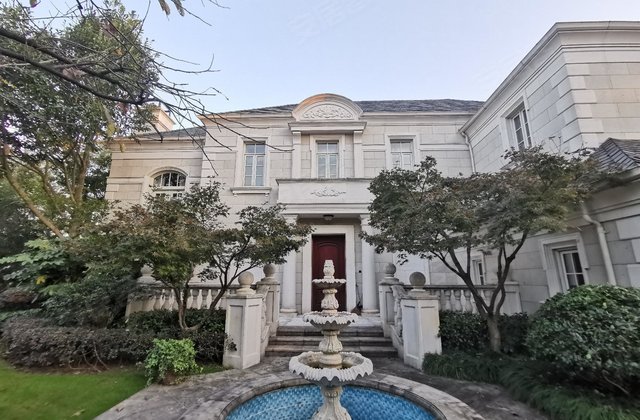 三盛百督府8室4厅167㎡1350万二手房图片