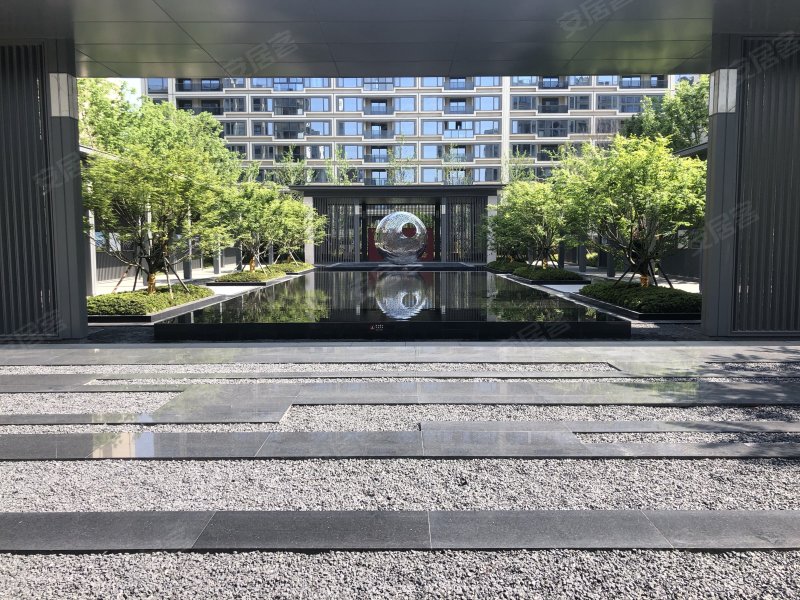 宁波轨道绿城杨柳郡