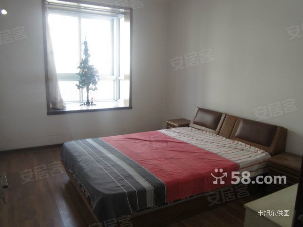 【多图】繁华地铁口,国贸360附近,温馨小标间