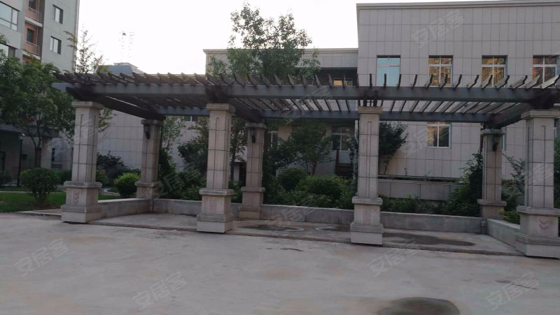 东方红名仕嘉园