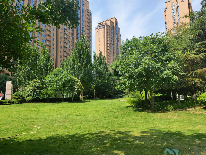 建业高尔夫花园,凝碧北街-洛阳建业高尔夫花园二手房,租房,房价-洛阳