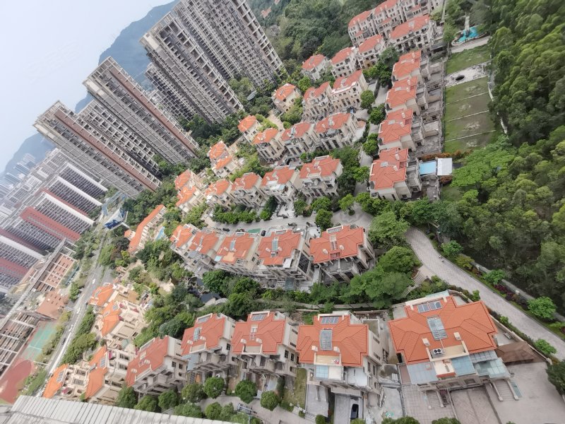 鸿荣源熙园山院