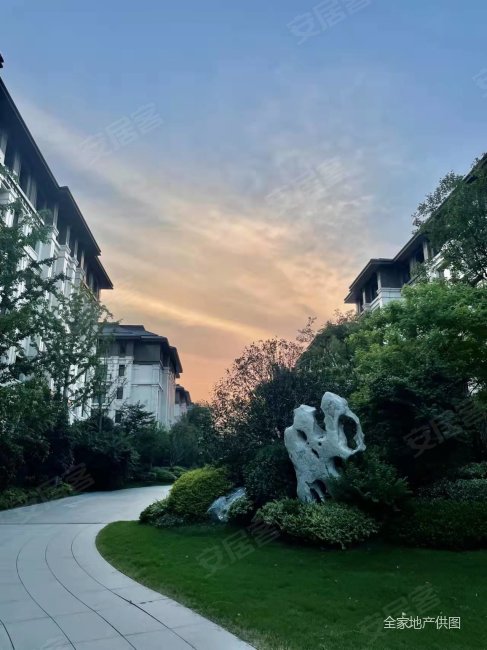 郑州房产网>郑州二手房>郑东新区二手房>cbd二手房>建业海马九如府
