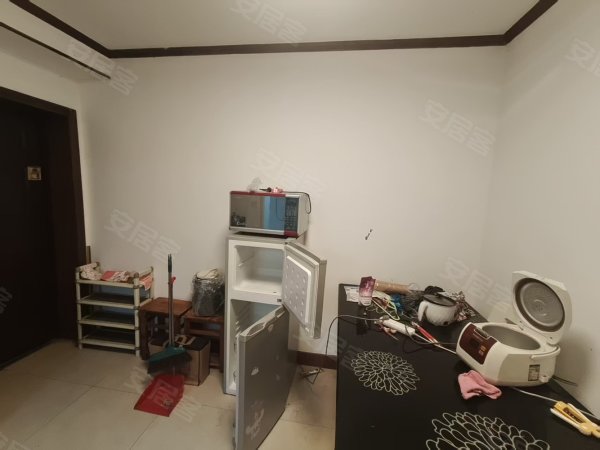 可苑新村_阳光充足_拎包入住_1室1厅1卫