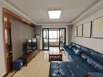雍锦半岛_3室2厅2卫__电梯房_精装修105平米
