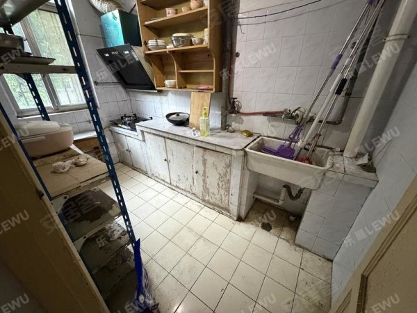 双岗白水坝地铁口_深圳花园_精装3室_家电齐全图片实拍看房方