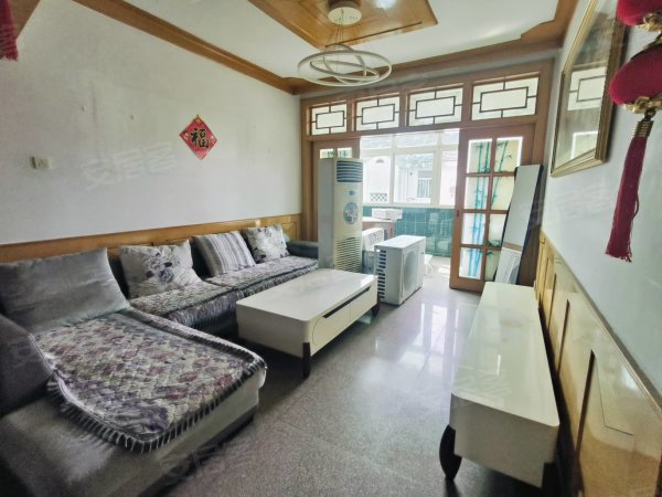 海恒菜市场对面三室四台空调家电齐全南北通透随时看房采光好