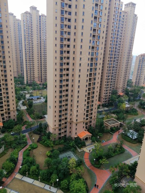 东津区东津世纪城8区新外滩3室2厅1卫厨阳台