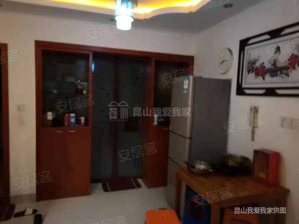 昆山红杨花园二期2室2厅1卫1厨1阳台