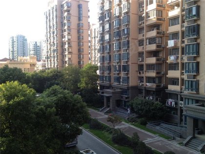 天山怡景苑