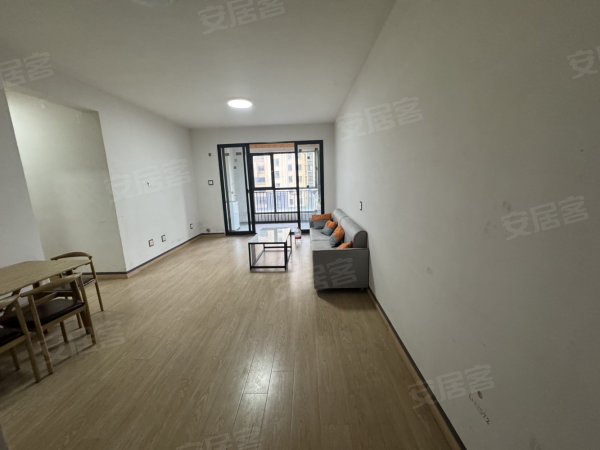 万达商圈_万达华府简装_3室_3空调__价低低