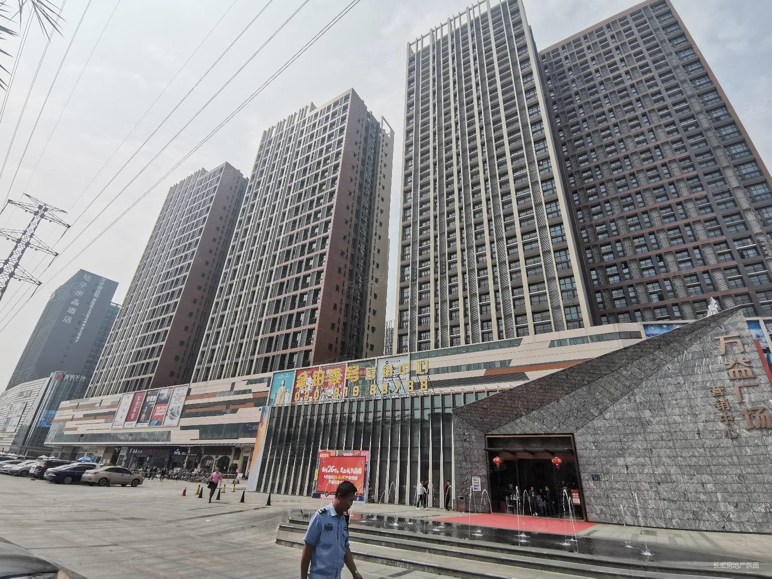 金沙洲万益广场 金铂壹号 复式公寓现楼2房 首付8万 近地铁