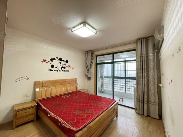 门口1号线地铁_近三十中_金海花园_精装两室出租_家具配新
