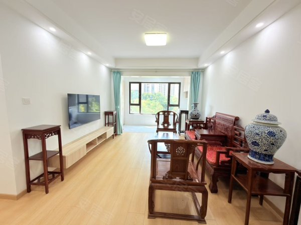 三房配齐！！中建开元御湖公馆~定制衣柜~实木家具~空调一级