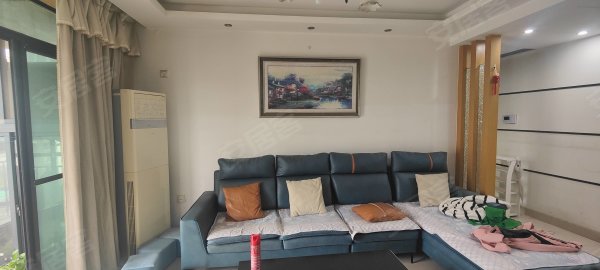蜀山区三户室129.51平米正南16层